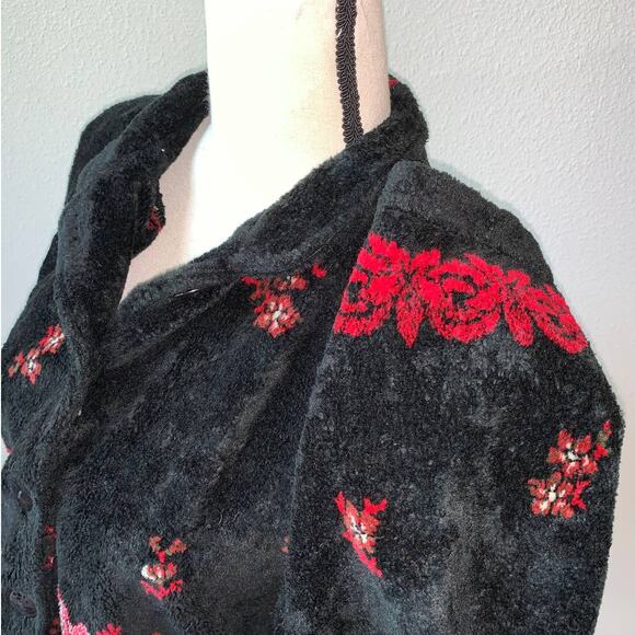 Straight Down Clothing Inc Mandarin Collar Black Fluffy Floral Jacket - Medium - Picture 7 of 10